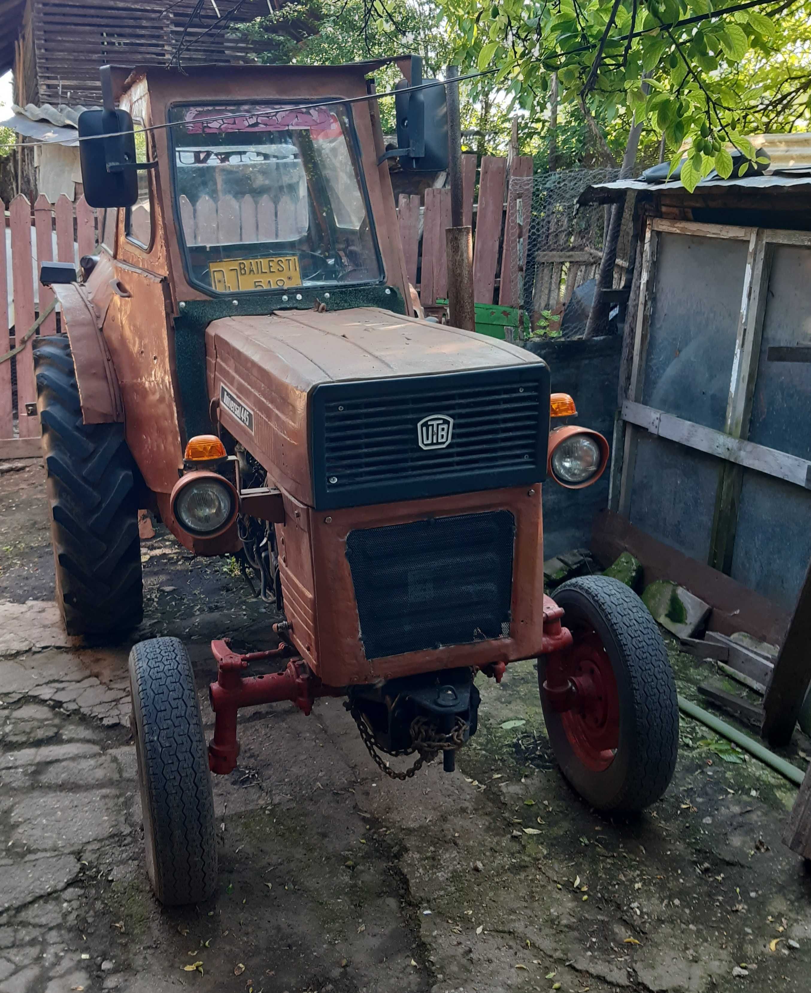 Tractor UTB V445 + utilaje