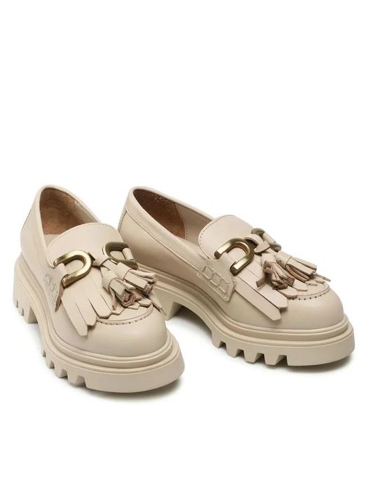 Дамски обувки Badura, 39 номер, естествена кожа.