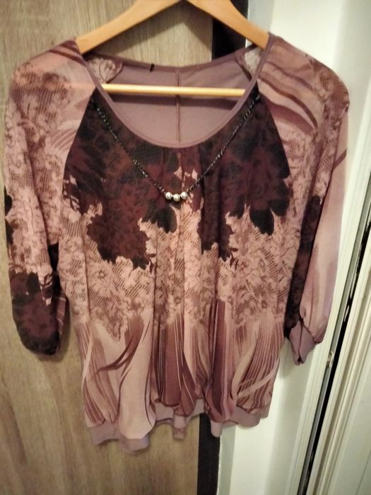 Pulovere bărbați și bluze dama noi de calitate bună .