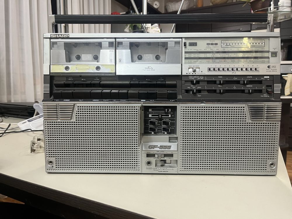 Магнитола SHARP 555