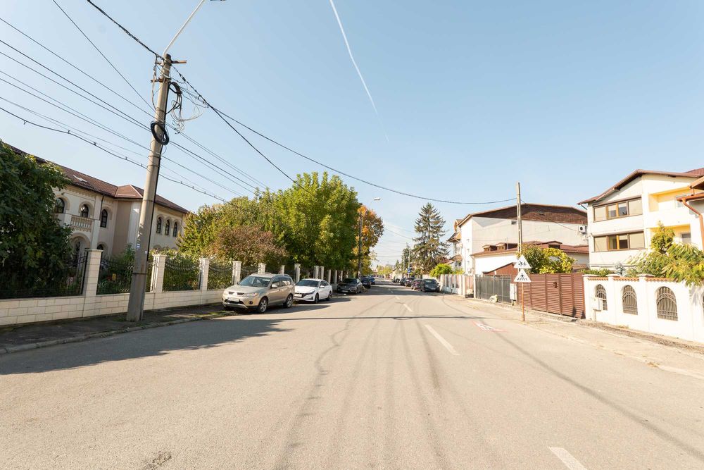 Spatiu birouri 2 etaje 330 mp utili, 3 locuri parcare, central