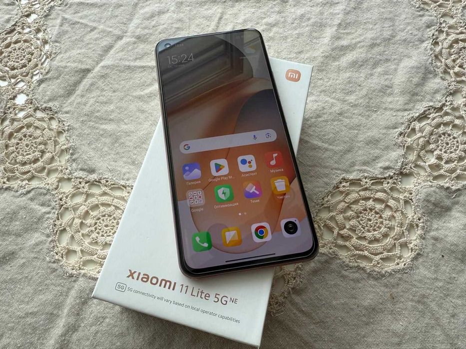 Xiaomi 11 Lite 5G NE 128GB 8GB RAM розов
