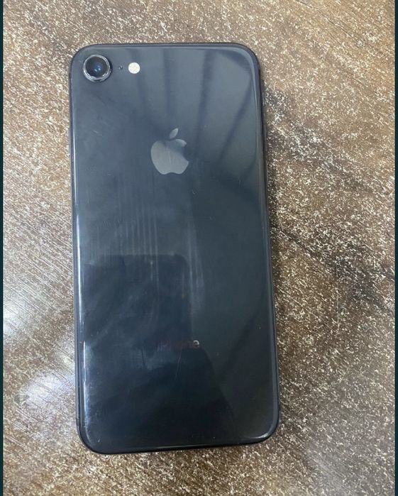 Айфон 8 аккумулятор 100%