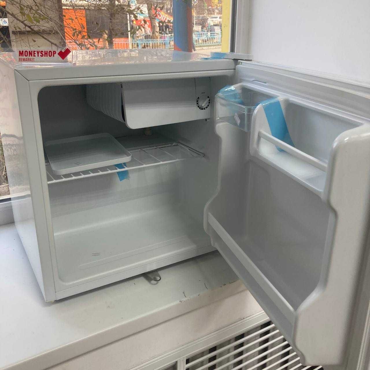 Ш33- Холодильник БИРЮСА 50 R600a/ КТ111109