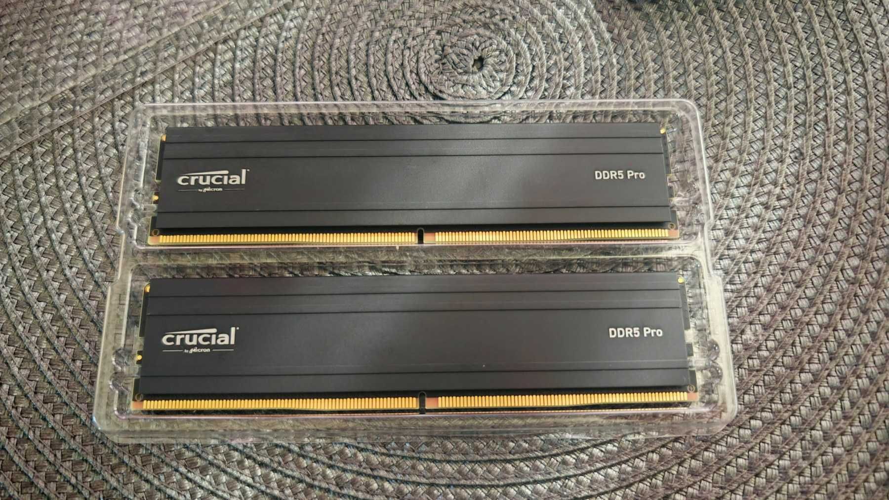 Рам памет Crucial Pro 32GB Kit (16GBx2) DDR5 5600Mhz