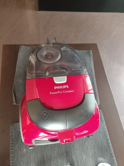 Прахосмукачка Philips