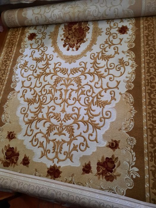 Продаю ковер размер 200×400 см