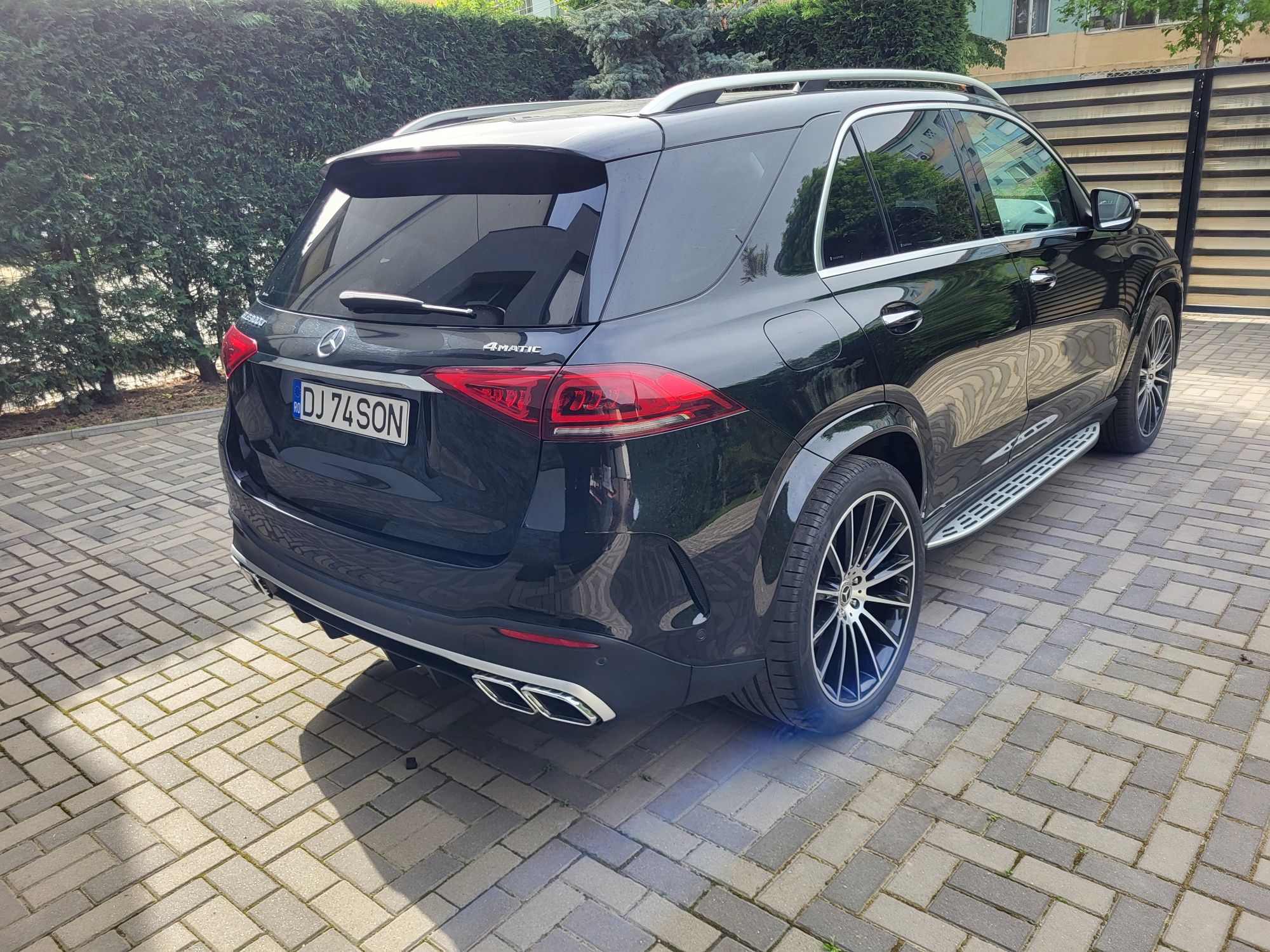 Mercedes-Benz GLE 300d