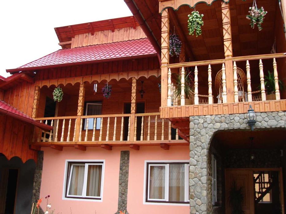 Vila de vanzare in Voronet , Suceava