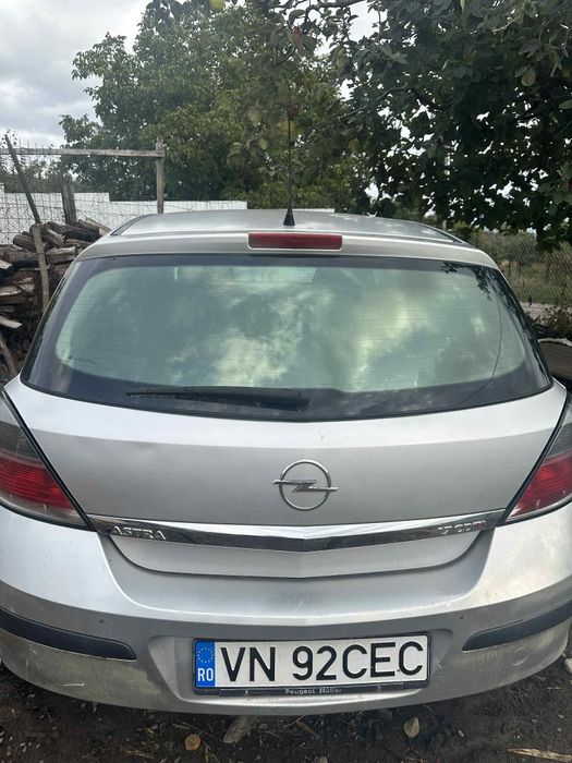 Se vine Opel Astra H fără fiscal
