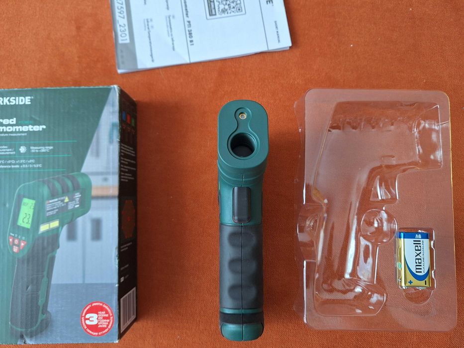 Termometru laser digital infrarosu, PTI 380 B1 Parkside