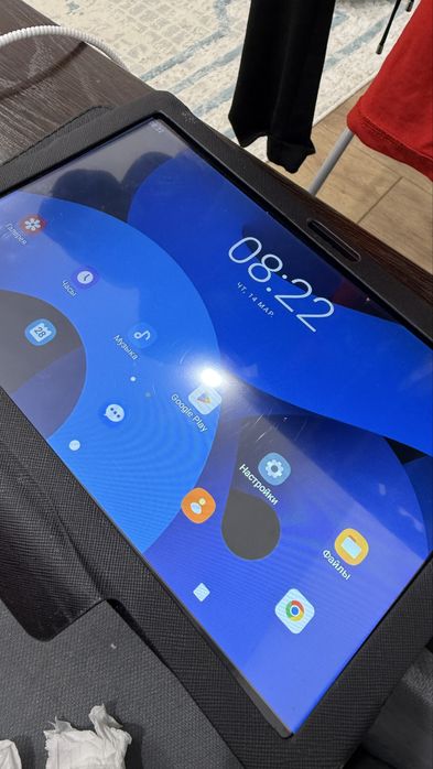 Продаю планшет андроид