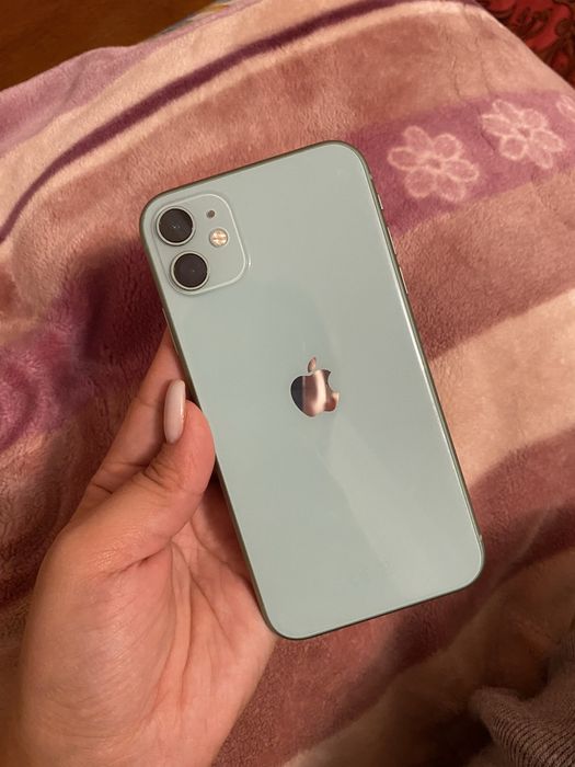 Айфон 11 с каропкой