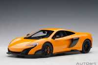 Macheta auto McLaren 675LT (2016) 1:18 AutoArt