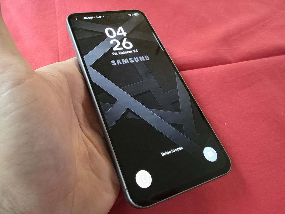 -Samsung A56, Negru, 128Gb, 8Ram, doar telefonul, ireprosabil, stare p