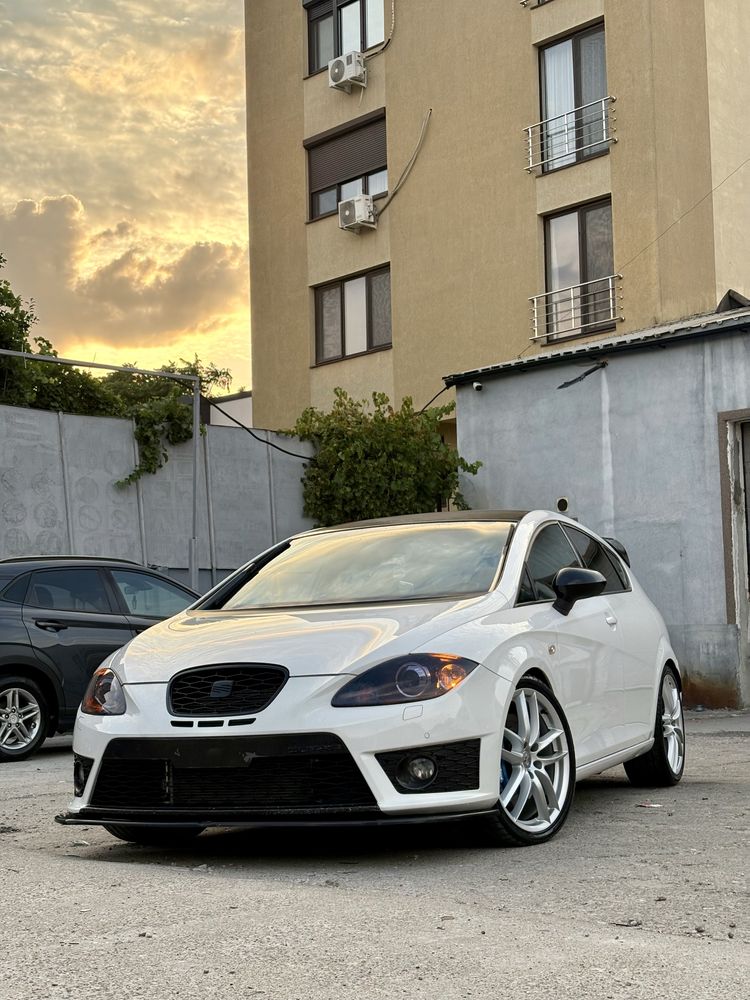 Vând Seat Leon Cupra R 2012 | 154.000 km | Modificări | Întreținut