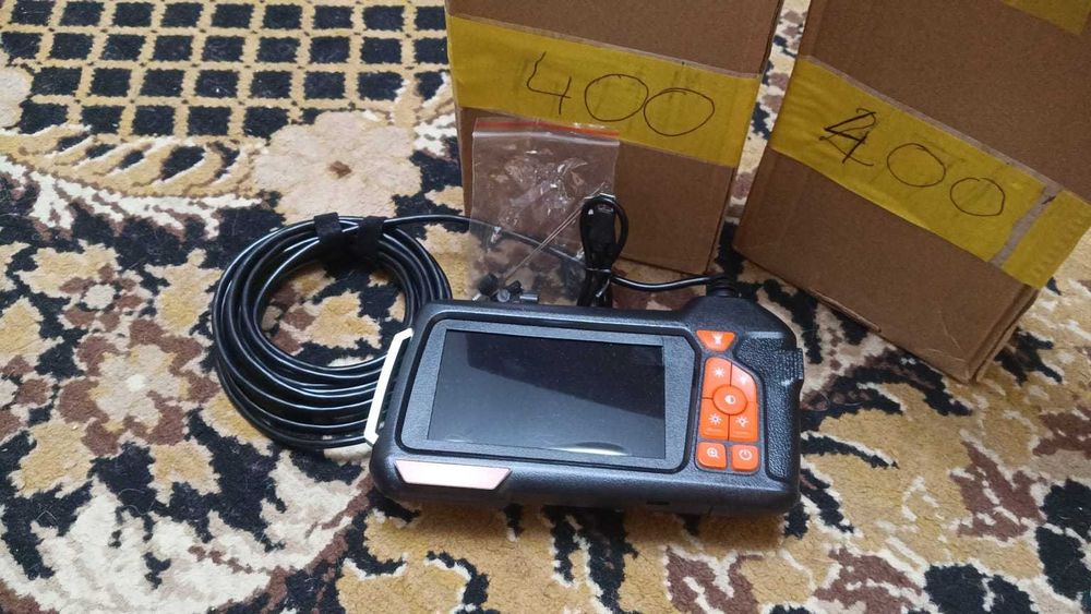 Endoscop video cu ecran LCD și slot card pentru salvare imagini