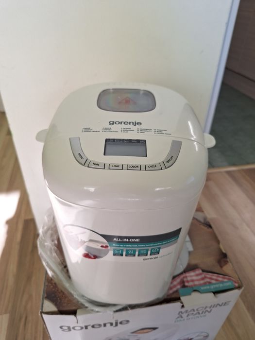 Хлебопекарна Gorenje bm 910wii