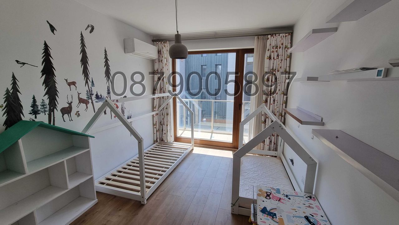 Дава се под наем Тристаен апартамент в София, Център - 105 кв.м за 1100 € - Снимка #4