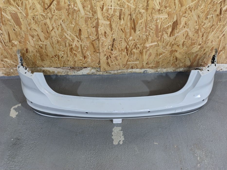 Bara spate Audi A6 C8 allroad Combi an 2018-2022