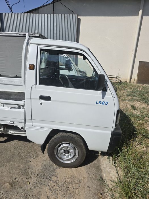 Labo 2025 yel uzimniki