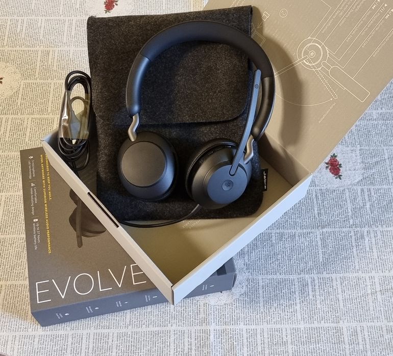 Casti Jabra Evolve2