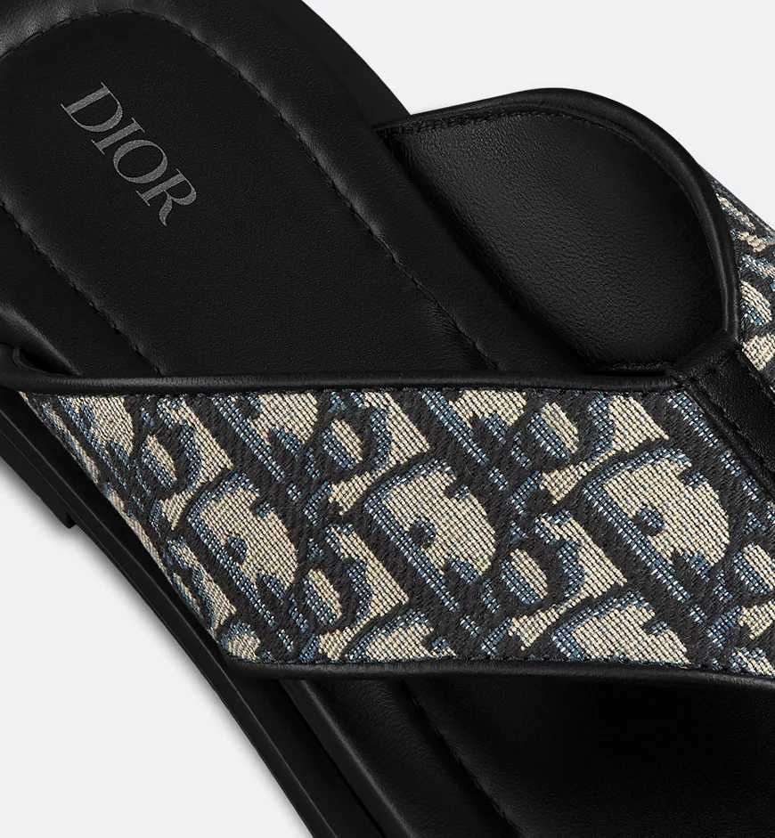 Мъжки чехли Dior модел 2025