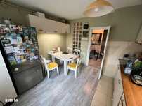 Apartament cu 3 camere, decomadat, 73 mp, etaj Intermediar, zona Manas