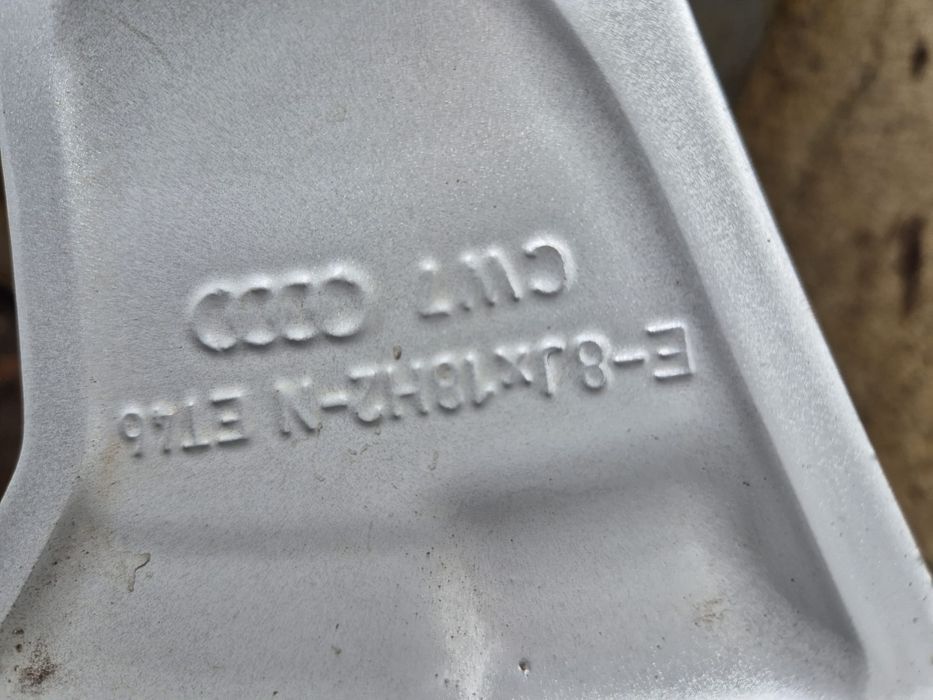 Roti iarna originale AUDI A3 S3 8Y, 8V, Sline, VW Golf 8, VW passat, A