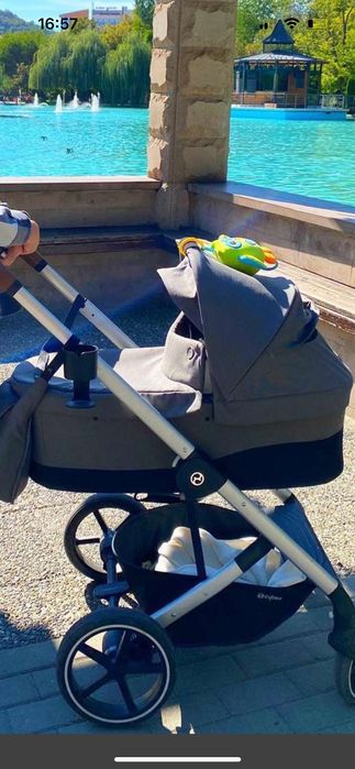 Cybex balios s lux количка сива с два коша
