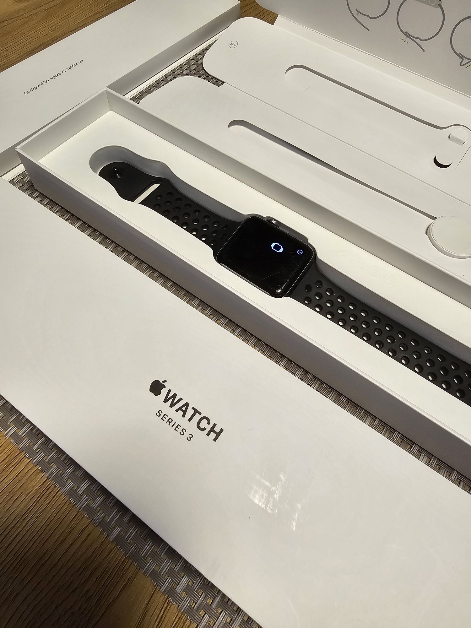 Apple watch series 3 + celular Nike
