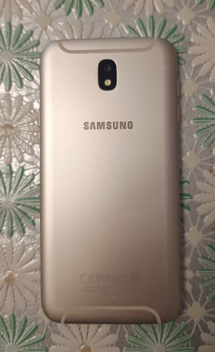 Продаю Samsung j5