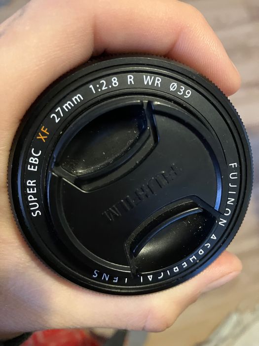 Обектив Fujinon 27 mm 2.8