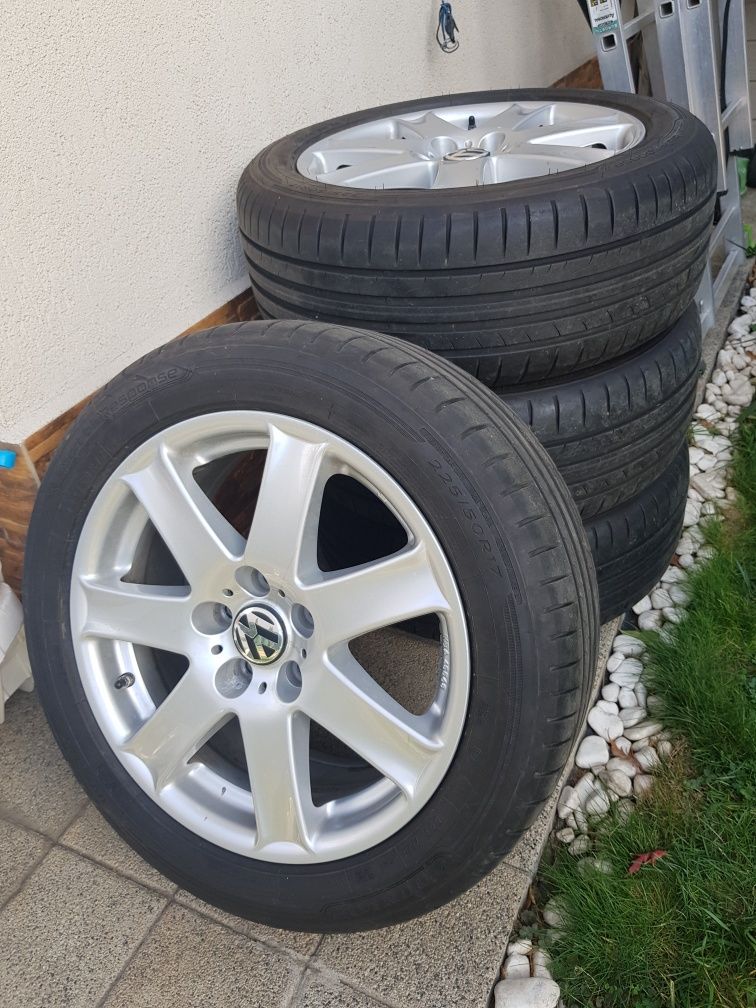 Set Jante Aliaj VW 5x112 225/50 R17 Dunlop vară impecabile! +Senzori!