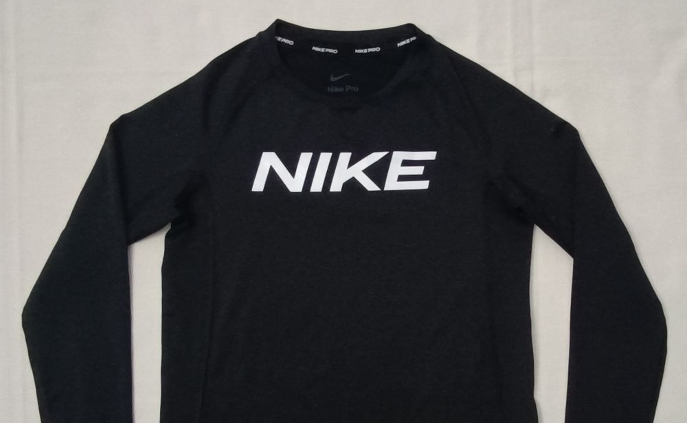 Nike PRO DRI-FIT оригинална блуза ръст 122-128см Найк спорт фланелка