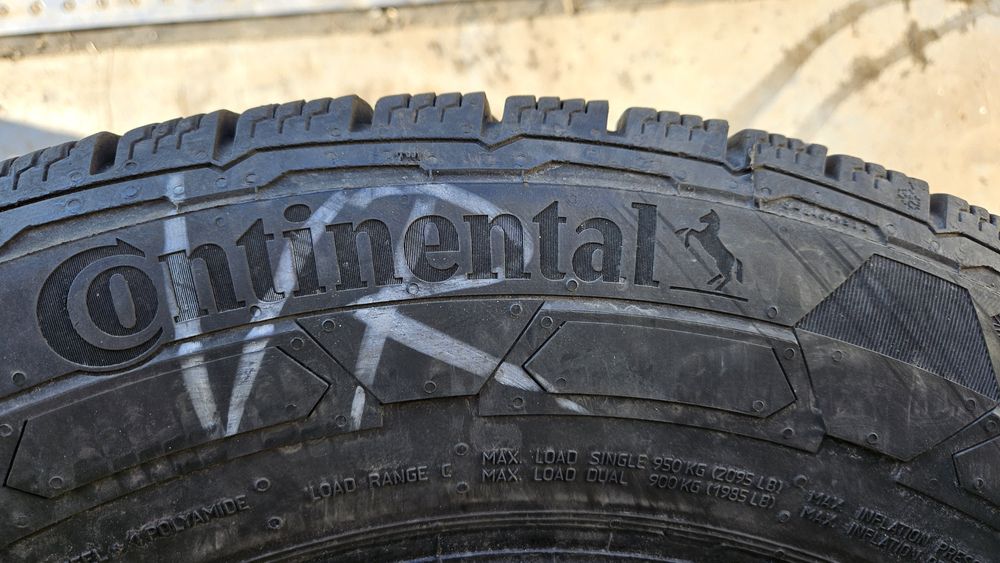 Гуми 215 65 16С дот 23 континентал