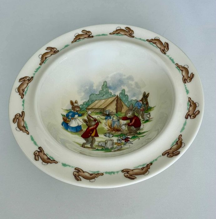 Детска чиния Royal Doulton Bunnykins
