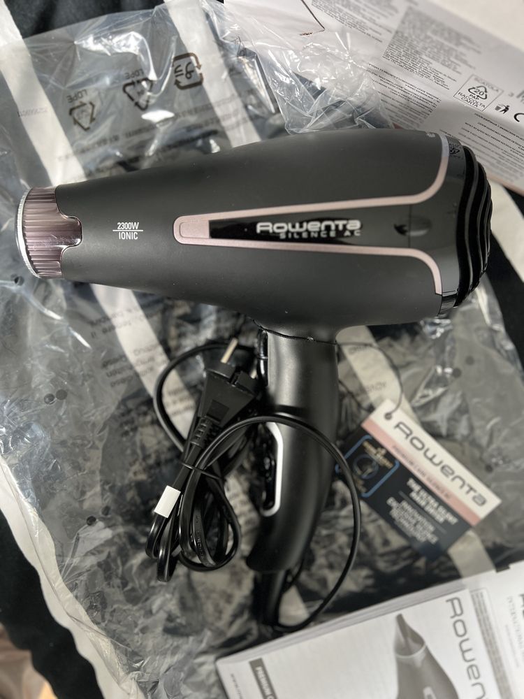 Сешоар Rowenta Premium Care Silence AC CV7920F0