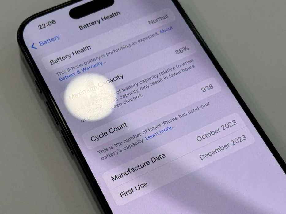 Apple iPhone 15 Pro 512GB- 86%BH