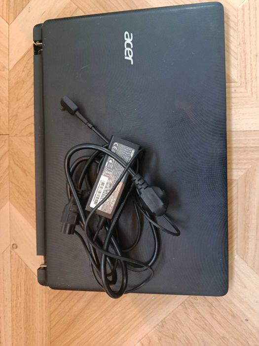 Ноутбук acer Aspire ES1-572