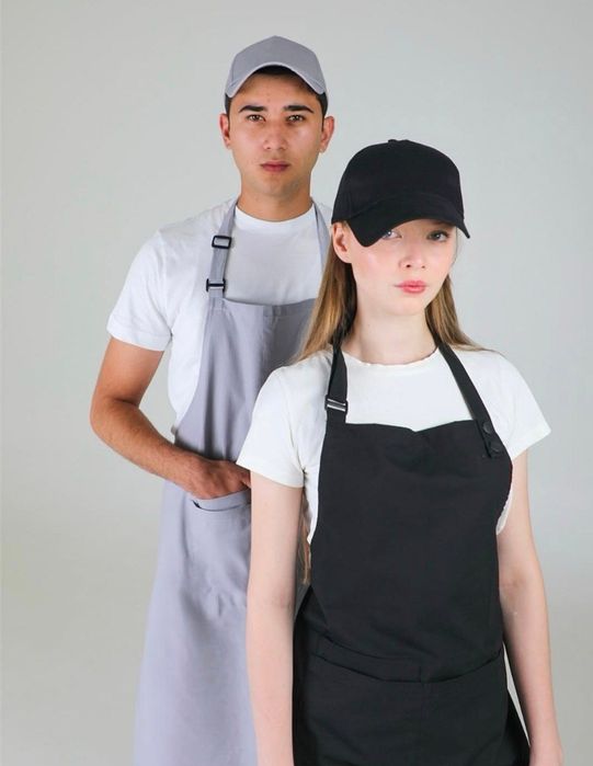 Кепки в наличии.