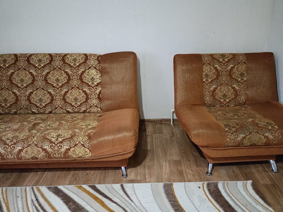 Диван хорошо 2:1