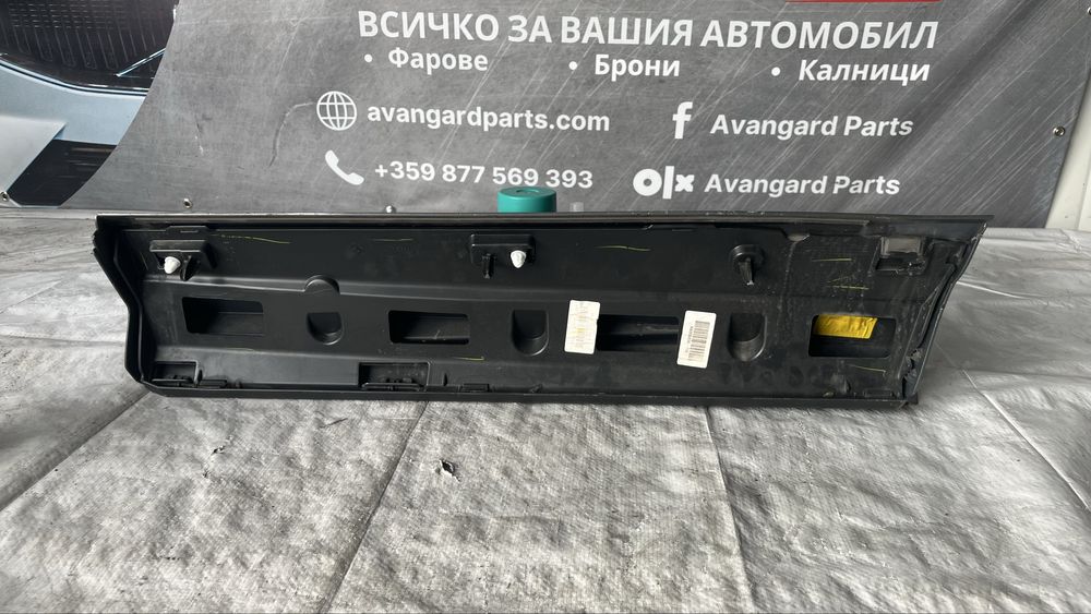 Декоративна лайстна предна дясна и задна дясна врата Audi Q3 S-Line 18