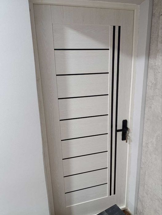 Продаю Б/У Двери в хорошем состояние,Ishlatilgan eshiklar sotiladi