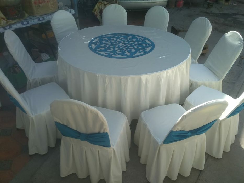 Прокат посуды и столов и навесов с доставкой.