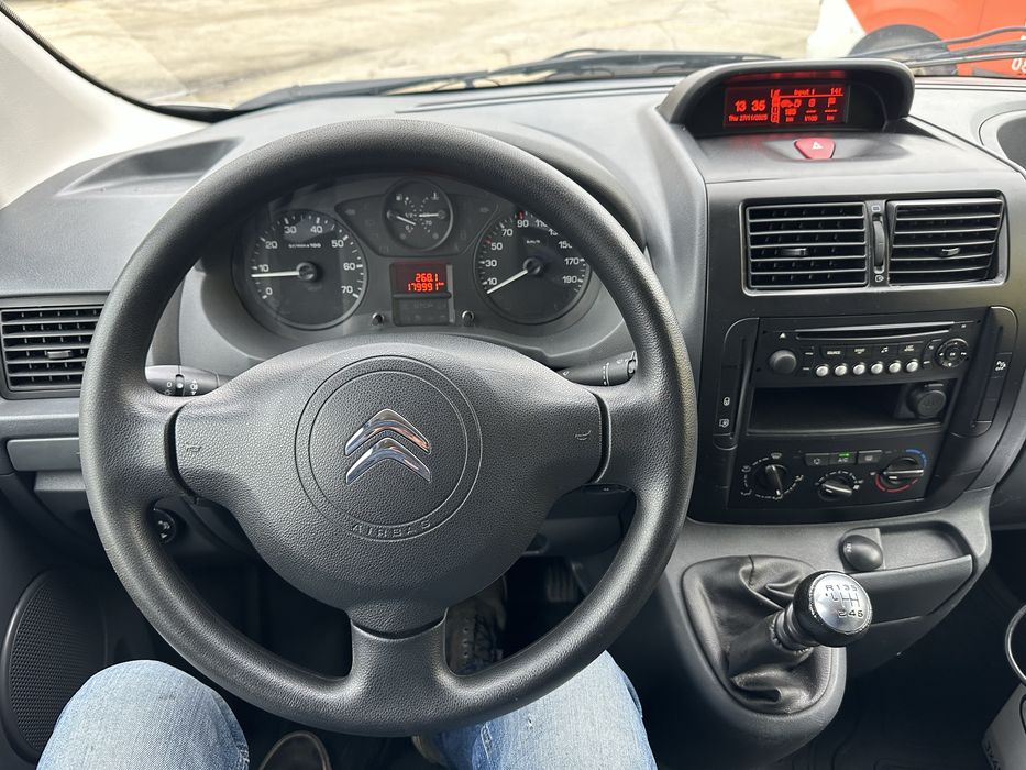 Prim proprietar Vand Citroen Jumpy maxi 2.0 hdi 130 cp,2015,179000 km