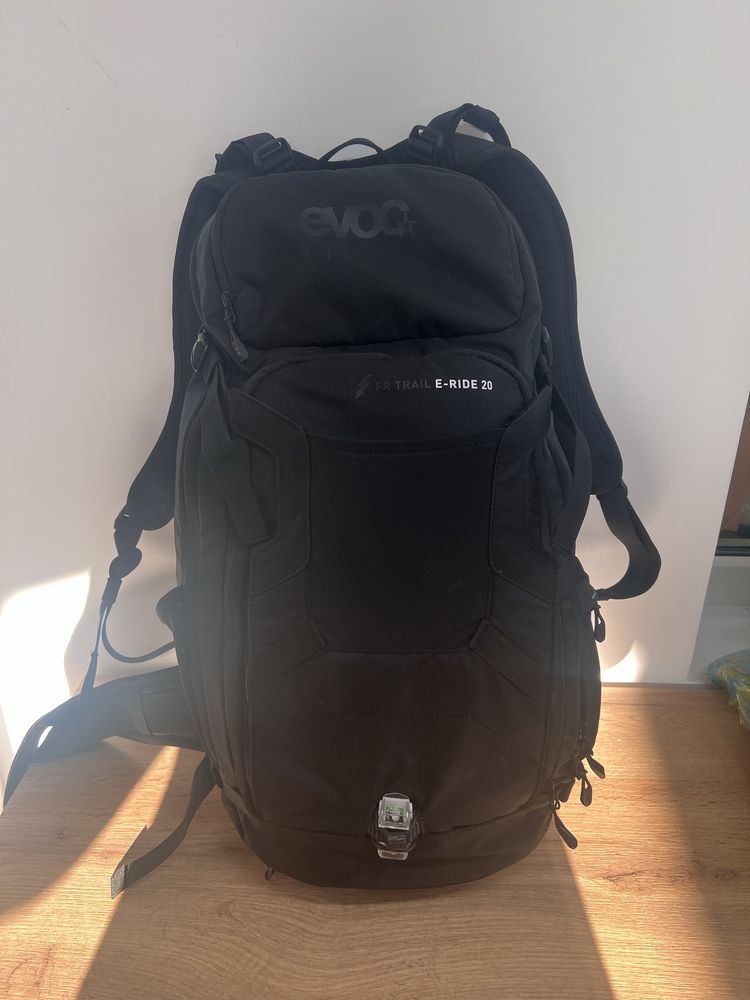 Evoc Fr Trail E-Ride 20L