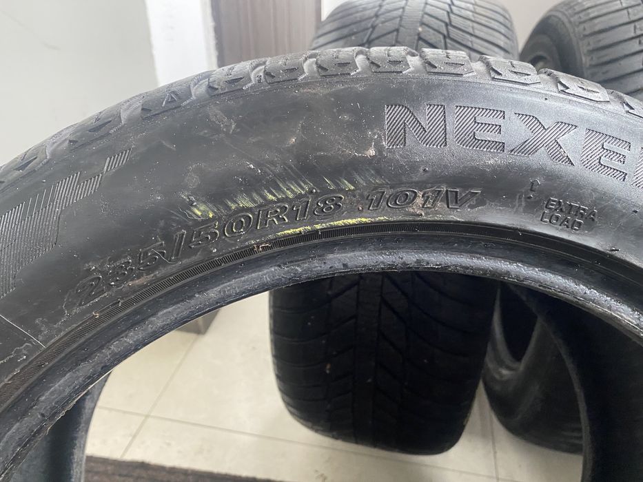 235/50/18 Nexen Nblue 4 season, ДОТ 2920