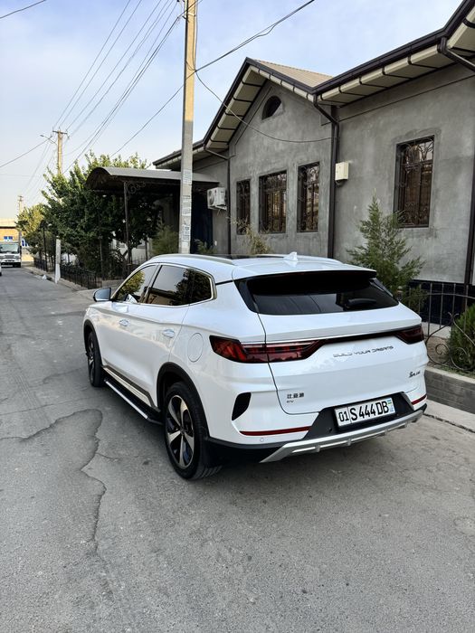BYD song plus flagship