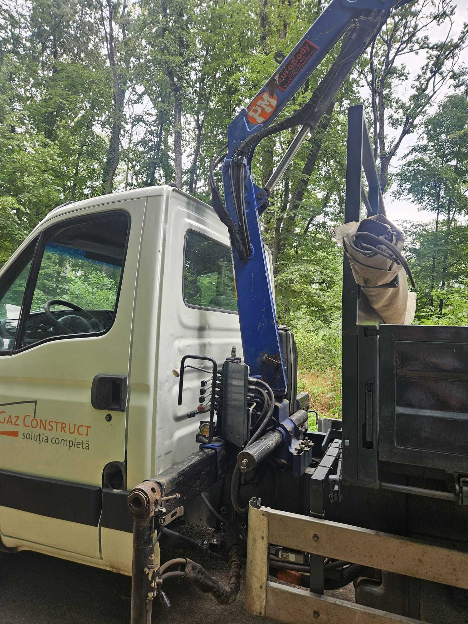 Iveco daily 50C15 cu macara si basculabil pe 3 parti
